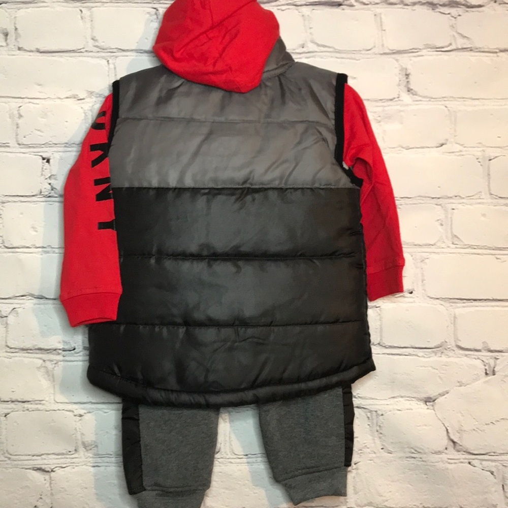 NWT DKNY Boy’s 12M Puffer Vest Hoodie 3pc Set - Picture 12 of 13